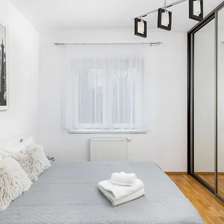 Borkowska Comfort By Bookinghost Krakow
