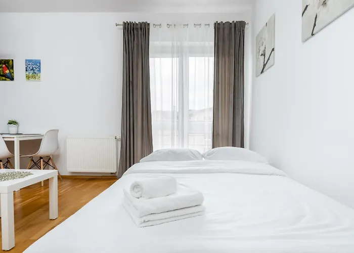 Apartamento Borkowska Comfort By Bookinghost