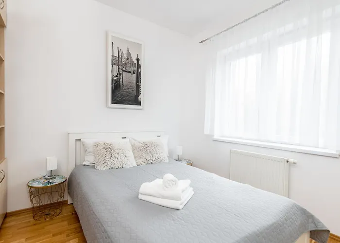 Apartamento Borkowska Comfort By Bookinghost