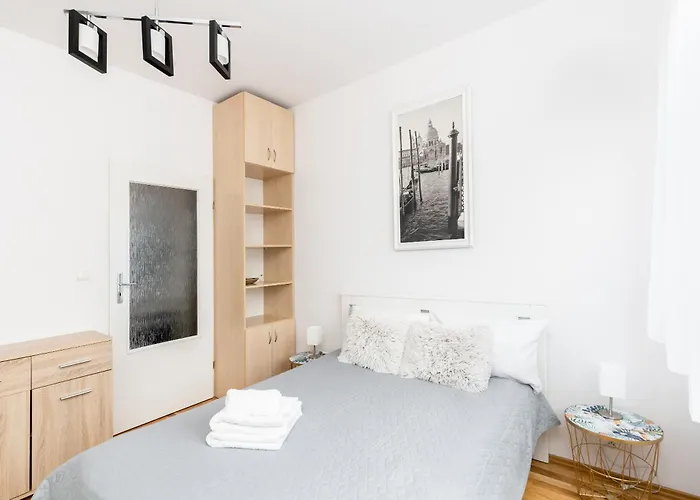 Apartamento Borkowska Comfort By Bookinghost